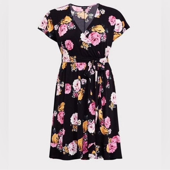 Torrid Floral Stretch Crepe Faux Wrap Dress - Picture 1 of 16